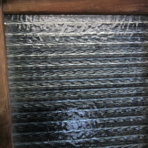 VTG 40'S WOODEN FRAMED WASHBOARD W/WAVY GLASS, FARMHOUSE CHIC DECOR - Picture 4 of 4